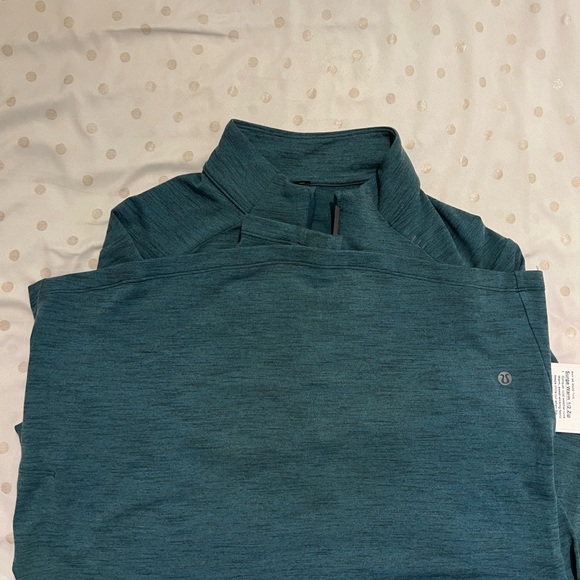 Lululemon 1/2 Zip - Picture 6 of 6